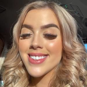 Meet your Posher, Ali